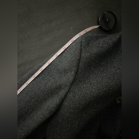 RALPH LAUREN Mens Gray and Black Tweed Overcoat - Size Medium - Picture 7 of 7